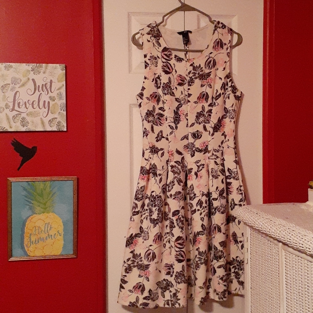 H&M Pink and Black Floral Dress (Size 14)